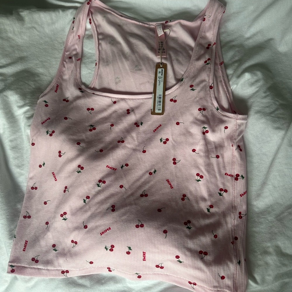 SKIMS Soft Lounge Tank in Cherry Blossom